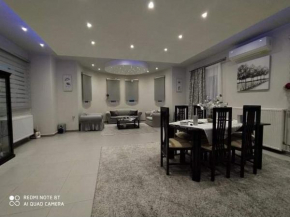 Athinas House
